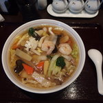 聚鮮楼 - 広東麺