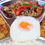 タイ居酒屋トンタイ - ガパオ・ガイパッポンカレー・レッドカレー