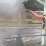 鈴木食堂 - 釧路から根室へ
      途中の厚岸駅
      厚岸の牡蠣も旨いよね。