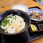 讃岐うどん六平 - 牛肉定食