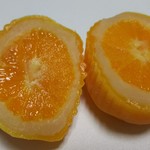 中越 金沢百番街店 - みかんの甘さと白あん＋牛皮が美味しい