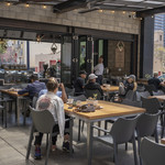 LOFTY COFFEE - 店舗風景。