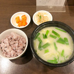 韓国田舎家庭料理　東光 - カルビコムタン（税込1,000円）
