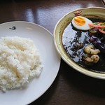 cafe Jorro - 黒カレー エビ野菜  1,150円(税込)