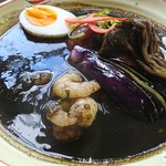 cafe Jorro - 黒カレー  エビ野菜  1,150円(税込)