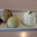 ラピス ラズリ - 「ぐりとぐら」のきいろい焼きかすてらのトッピング