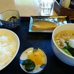 吉田屋食堂 - 