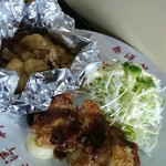 泰洋軒 - A定食メイン。生姜焼きとチキンカツ。