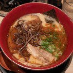 伝統熊本豚骨 伝 - 2019.1 伝（700円）