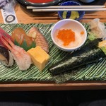 Gifu Hatsu Zushi - 