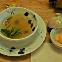 料亭 やまさ旅館 - ジュンサイのスープ