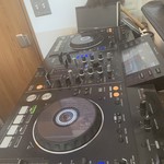 더페이머스버거 - ＤＪブース