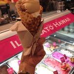 CHILL - 手作りワッフルコーンで♪