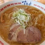 すみれ - 味噌ラーメン 850円