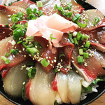 お食事処 さとう - ブリ丼