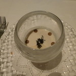 ア・ニュ ルトゥルヴェ・ヴー - 白子のスープキャビア添え