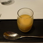 ア・ニュ ルトゥルヴェ・ヴー - 金柑ソーダ