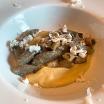 アンティキサポーリ - ⑧パスタチョイス２焦がし小麦のチカテッリ　プーリア伝統料理「ブレ・ディ・ファーヴェ」とカルドンチェッリ