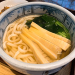 座忘庵 - 【2019年05月】筍うどん@1,100円、提供時。