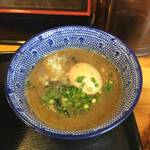 麺屋 頂 中川會 - 濃厚魚介鶏つけ麺に味玉追加