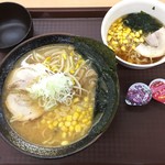 ファンタジーキッズリゾート レストラン - 味噌ラーメン 大盛りとお子様ラーメン