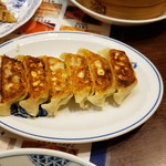 鍋と餃子 うまいもん酒場 楽宴 - 