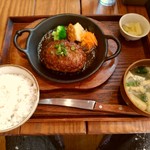 kawara CAFE＆DINING - kawara 鉄板ﾊﾝﾊﾞ-ｸﾞ定食［和風ｵﾆｵﾝｿ-ｽ］