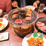 炭火焼肉・韓国料理 KollaBo 千里中央店 - 