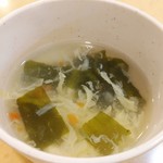 台湾料理　全家福 - 五目炒飯のスープ