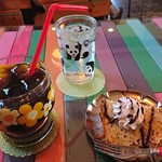 ウララ1号 - セットの、ドリンク(アイスコーヒーはプラス50円)とデザート