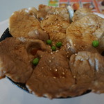 ガーデン テラス ライオン - 十勝豚丼