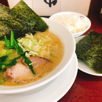 Ramen Dou Sendai Kko - 仙台っ子ラーメン・海苔・ライス