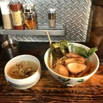 啜磨専科 - しおつけ麺（880円）＋玉子（100円）