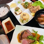 金山精肉酒場 せきや - 