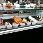 アルカション - ケーキの他に焼き菓子も多いですよ