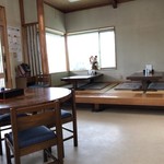 支那そば 熊文 - 店内