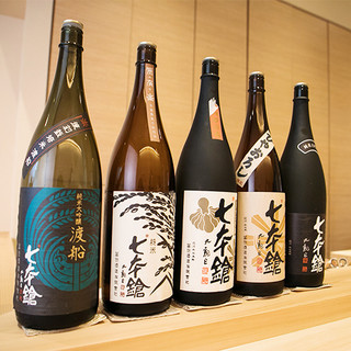 We offer sake that goes well with the dishes, such as Shiga's famous sake "Shichihonyari"