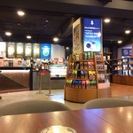 伯朗咖啡館 - １階の物販エリア