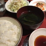 利花苑 - ご飯はお代わり自由です。