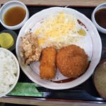 鳥良商店 - ミックスフライ定食 790円(税込)(2019年5月9日撮影)