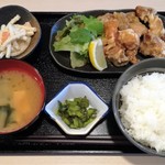 Sousakuizakaya hujino - 鶏の唐揚げ定食 780円