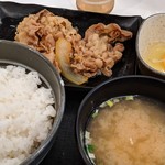 Yoshinoya - 牛皿定食