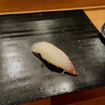 小判寿司 - スズキ