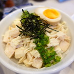 人生夢路 徳麺 - 鶏キム丼