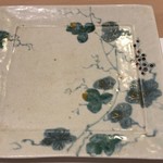 うを徳 - 岡晋吾の四方皿