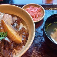 豚捨 KITTE丸の内店 - [季節限定]筍牛丼
