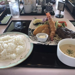 花吉野カンツリー倶楽部　レストラン - 