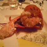 オマールのボイル　蕪とトンブリのソース