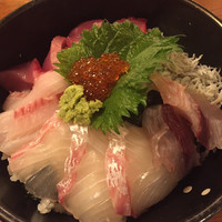 銀平 北新地店 - ある日の海鮮丼（ご飯大盛り）