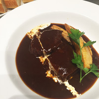 黒毛和牛ホホ肉の赤ワイン煮